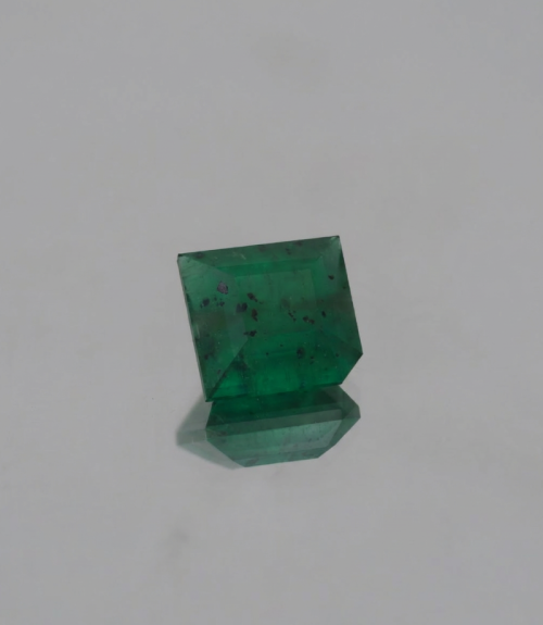 Изумруд природный (F)