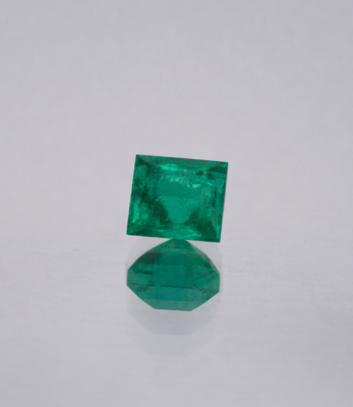 Изумруд природный (F)